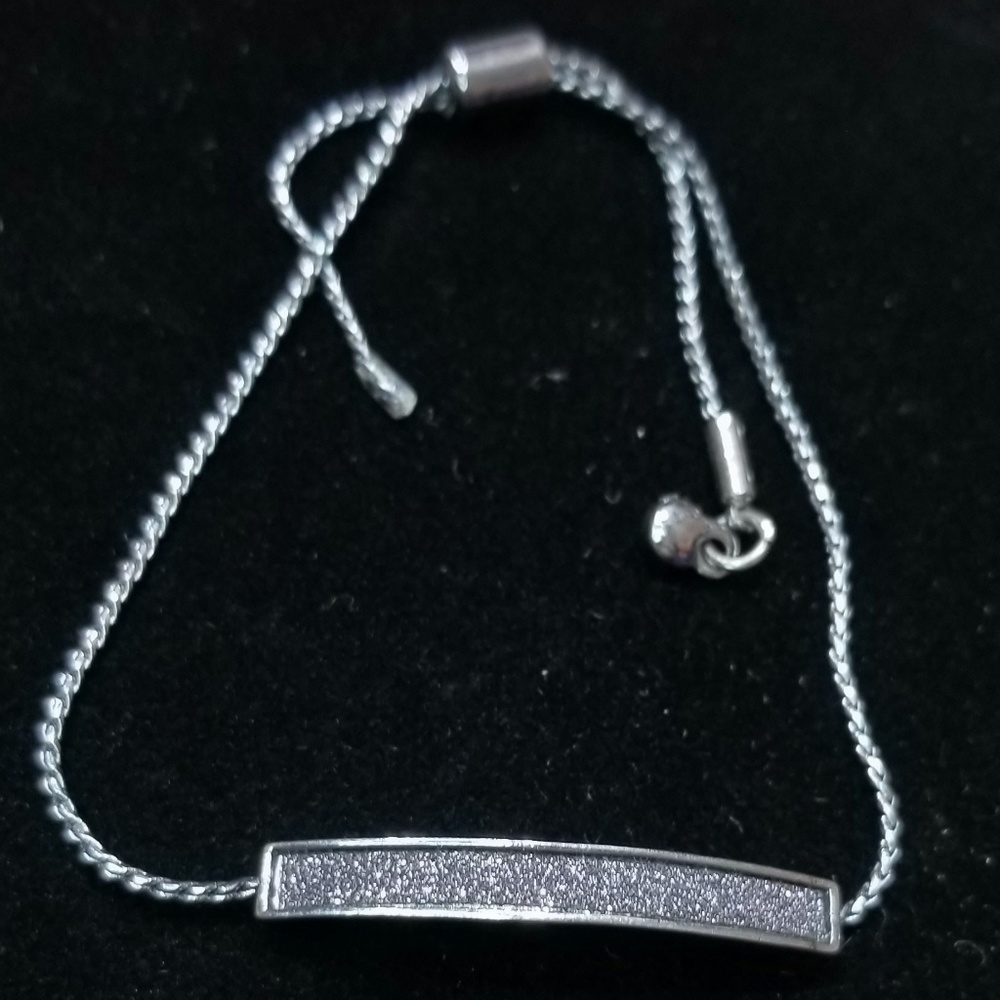 Adjustable Pull String Black Sparkle Bracelet